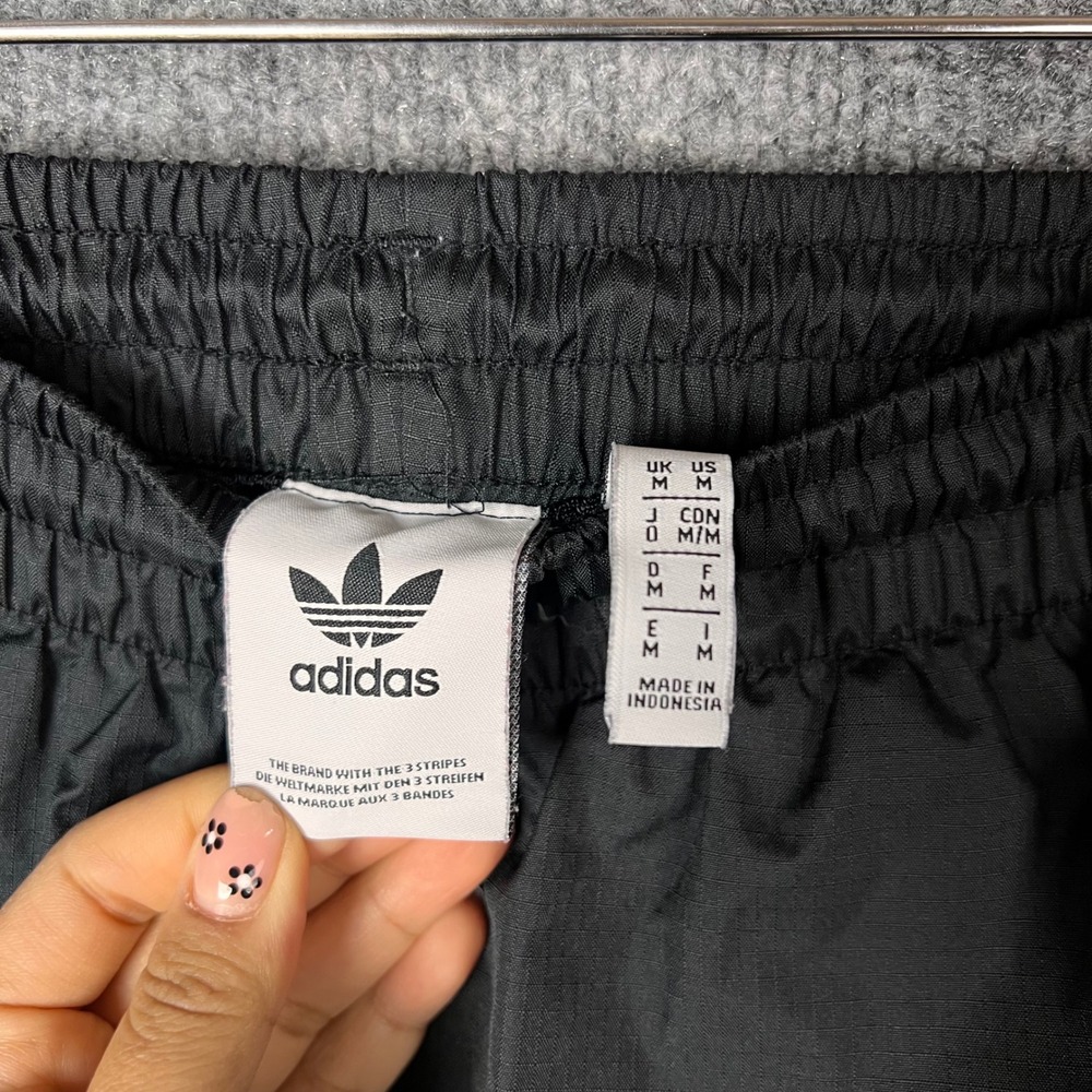 Adidas Track Pants Mens Medium Black 3D Trefoil Nylon Joggers - Picture 8 of 10